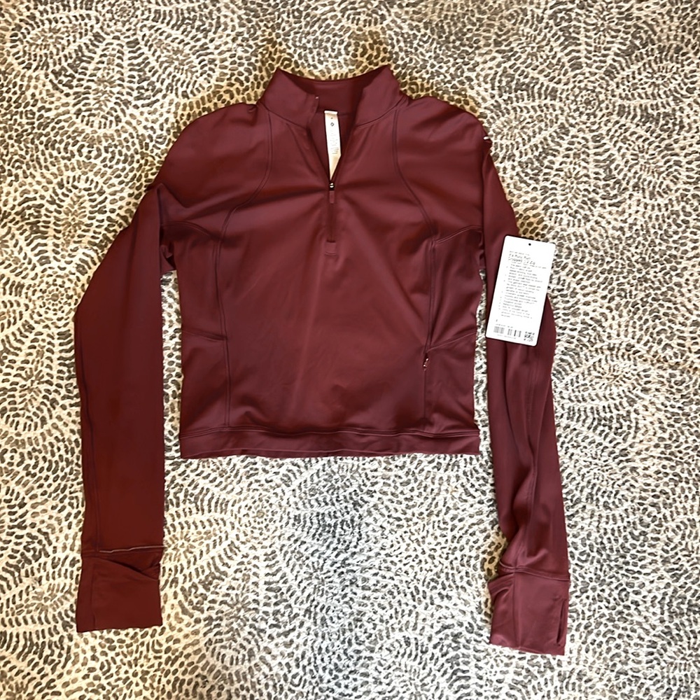 Lululemon It’s Rulu Run Cropped 1/2 zip, maroon, size 8